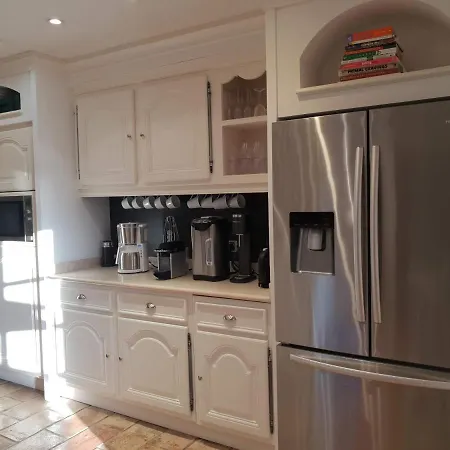 Provencal 7-Bedroom Villa In Antibes Juan Les Pins Villa