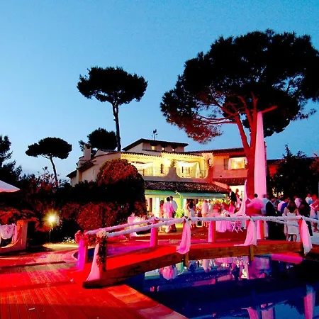Provencal 7-Bedroom Villa In Antibes Juan Les Pins Villa *