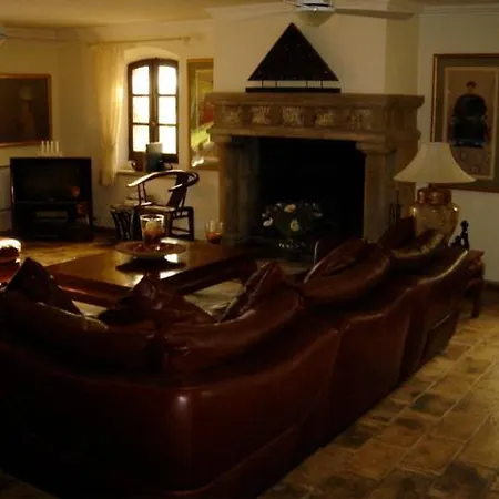 Provencal 7-Bedroom Villa In Antibes Juan Les Pins Вілла *